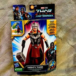 Mighty Thor deluxe action figure